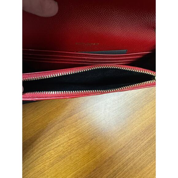Saint Laurent 2018 Cassandre Wallet on Chain Red w/box - Picture 12 of 15
